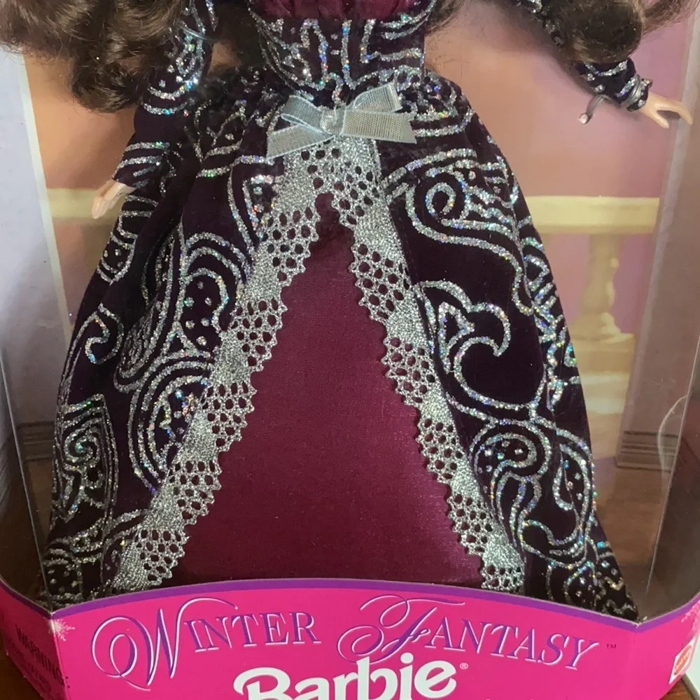 Mattel 17666 Winter Fantasy Barbie Special Edition